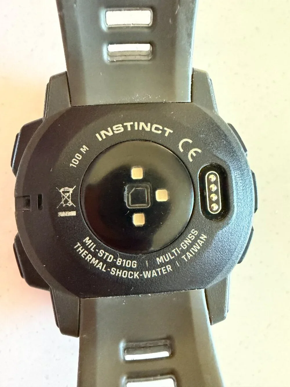 Garmin Instinct GPS Smartwatch Graphite Black w/ Charger